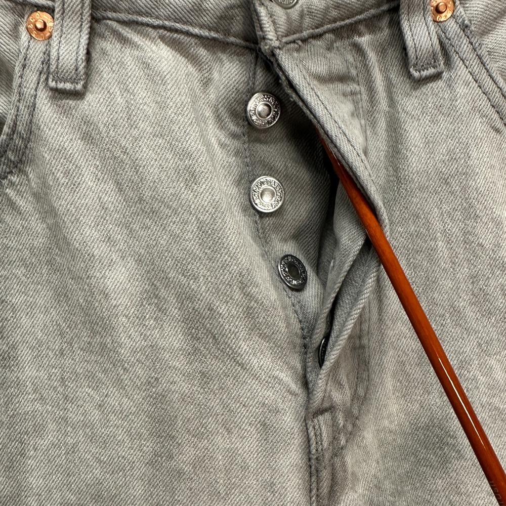 Levi's 501 Premium Jeans Womens W27 L26‎ Gray Button Fly 100% Cotton Straight - Picture 4 of 15